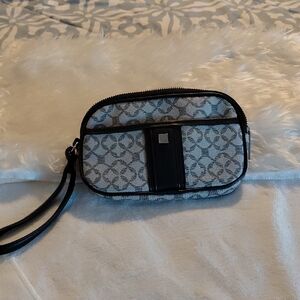 Stylish Black and Gray Wristlet
